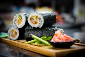 Sushi Rolls - 快手黄版软件直播 Cafe`